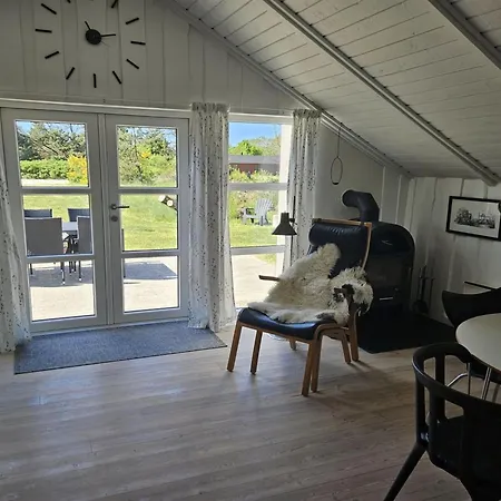 Matthis - 500m To The Fjord By Interhome