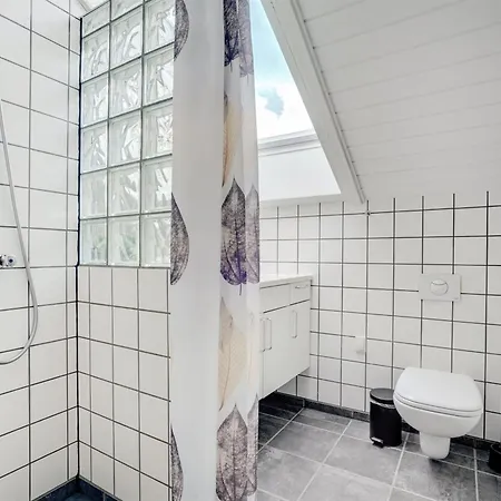 Matthis - 500m To The Fjord By Interhome *